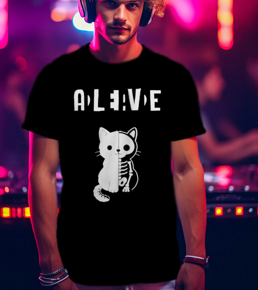 Alive Half Skeleton Cat Cute T-Shirt