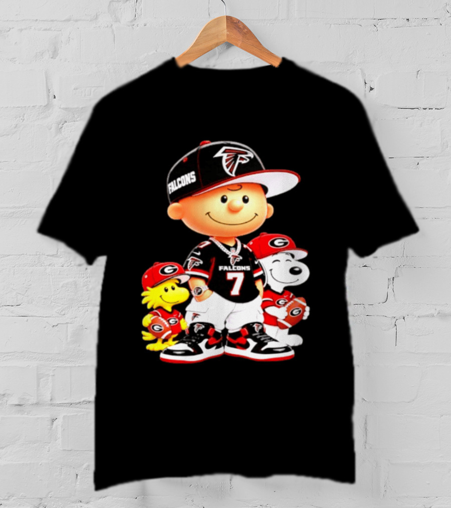Charlie Brown Snoopy Woodstock Atlanta Falcons Georgia Bulldogs Football Fan Gear T-Shirt
