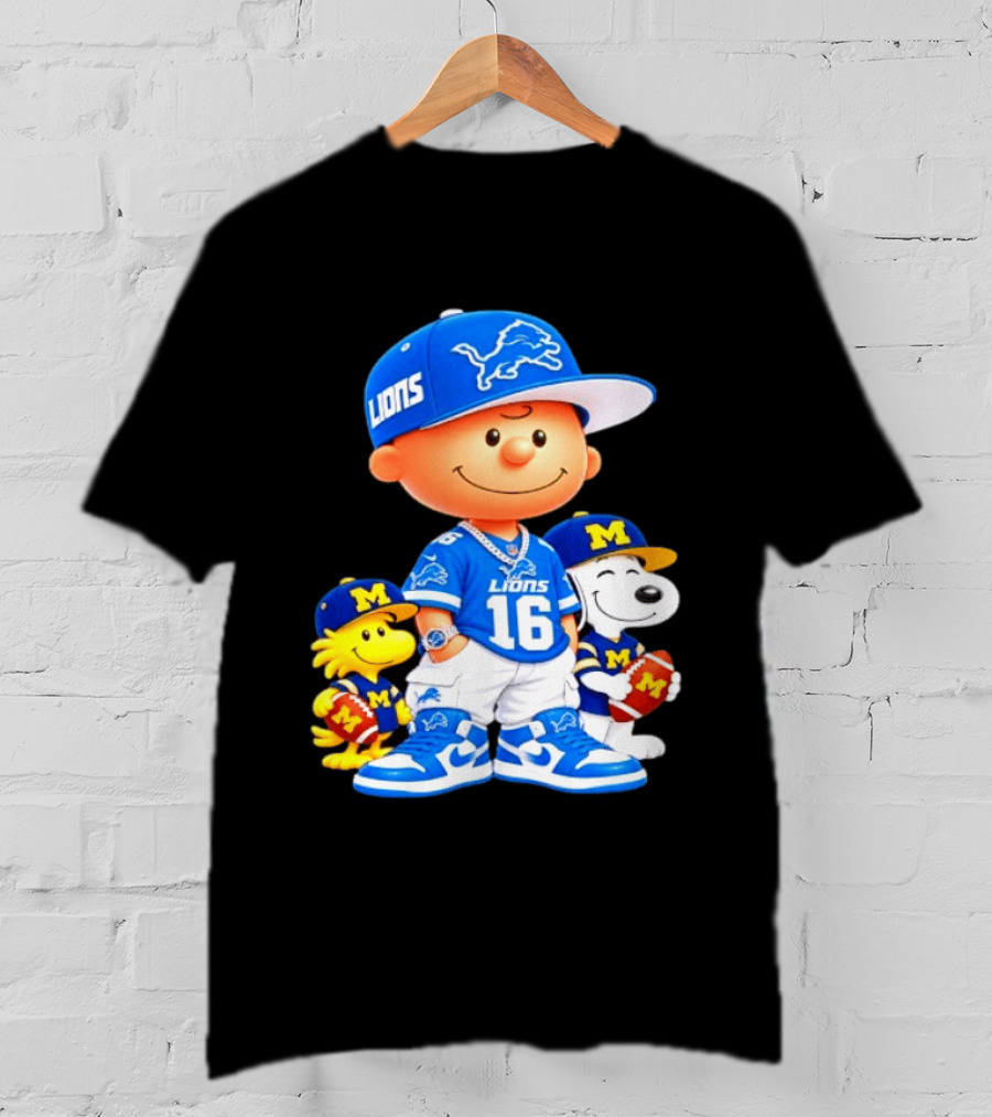 Charlie Brown Snoopy Woodstock Detroit Lions Michigan Wolverines Football Fan 16 T-Shirt