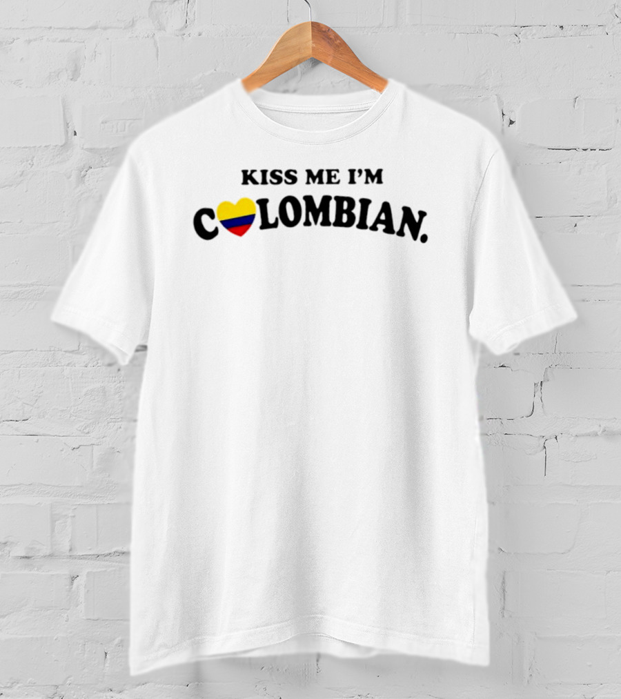 Kiss Me I'm Colombian Heart Colombia Flag T-Shirt