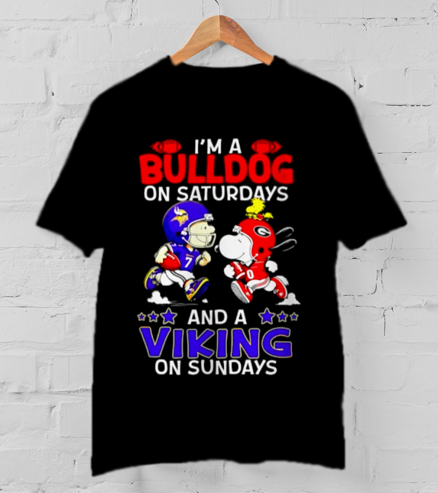I'm A Bulldog On Saturdays And A Viking On Sundays Football Peanuts T-Shirt