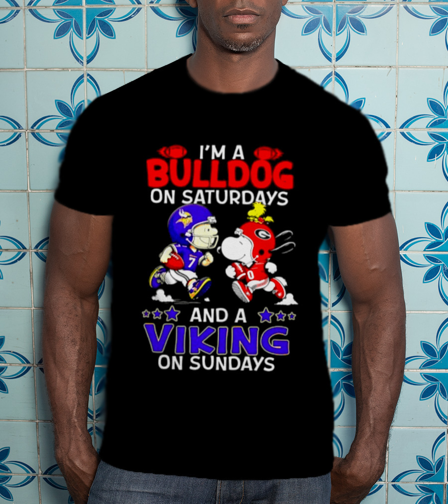 I'm A Bulldog On Saturdays And A Viking On Sundays Football Peanuts T-Shirt