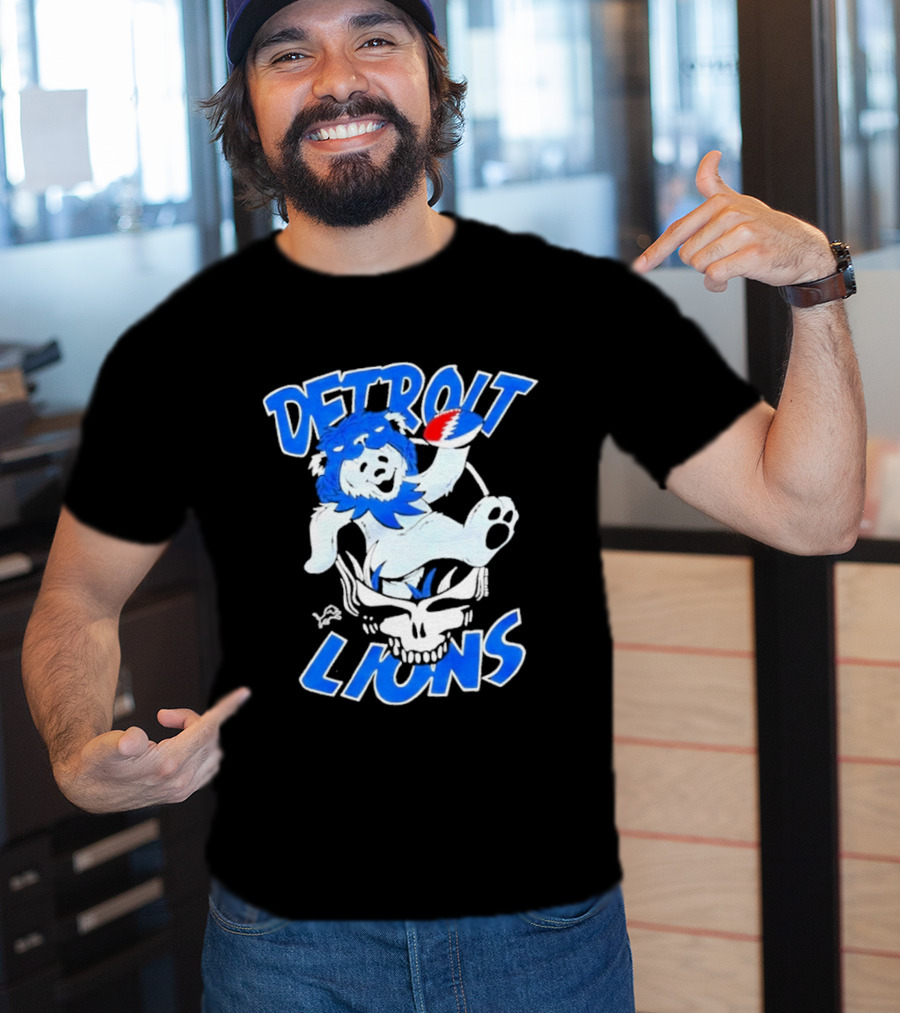 Detroit Lions Grateful Dead Bear With Skull T-Shirt