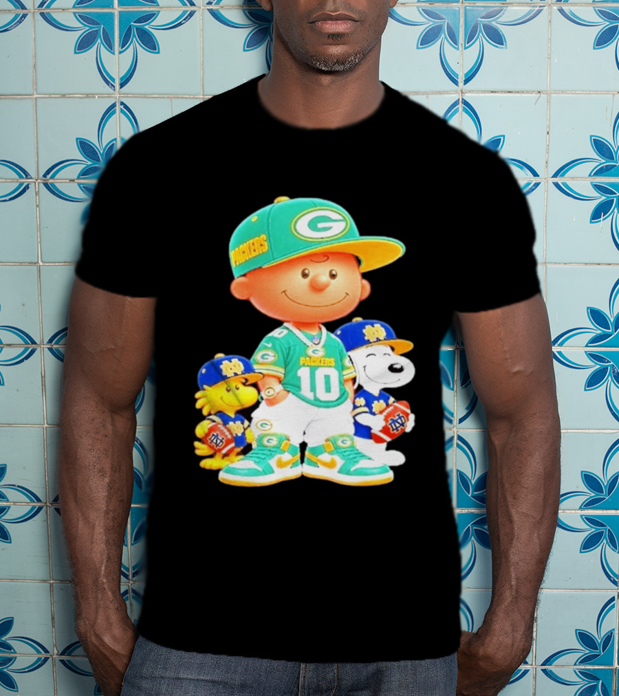 Peanuts Green Bay Packers Notre Dame Fighting Irish Football Characters Charlie Brown Snoopy Woodstock T-Shirt