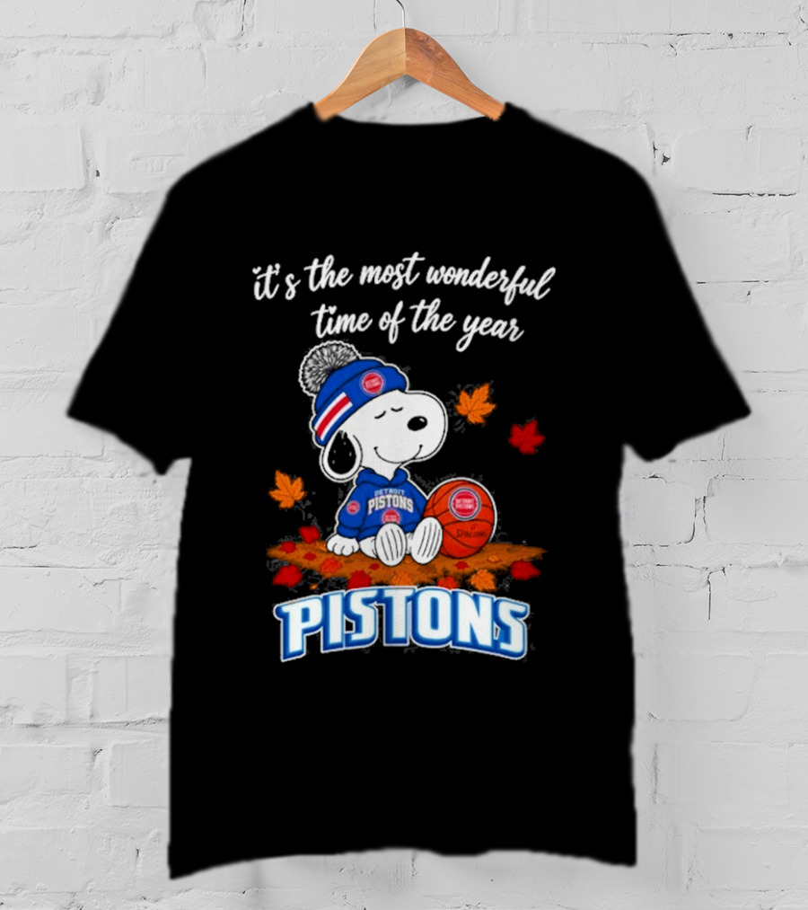 Detroit Pistons Snoopy Autumn Football It's The Most Wonderful Time Of The Year T-Shirt