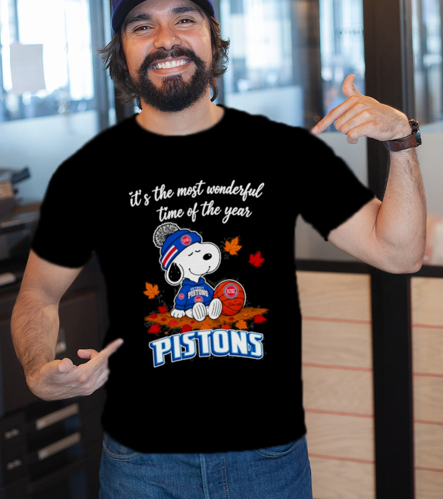 Detroit Pistons Snoopy Autumn Football It's The Most Wonderful Time Of The Year T-Shirt