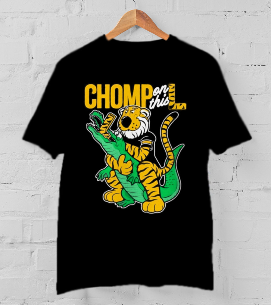 Missouri Chomp On This L Tiger And Alligator Face Off T-Shirt