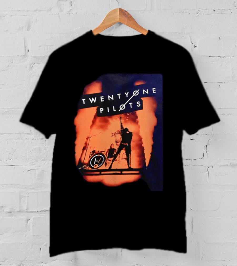 Twenty One Pilots Concert Orange Stage Lights Silhouette Tyler Joseph T-Shirt