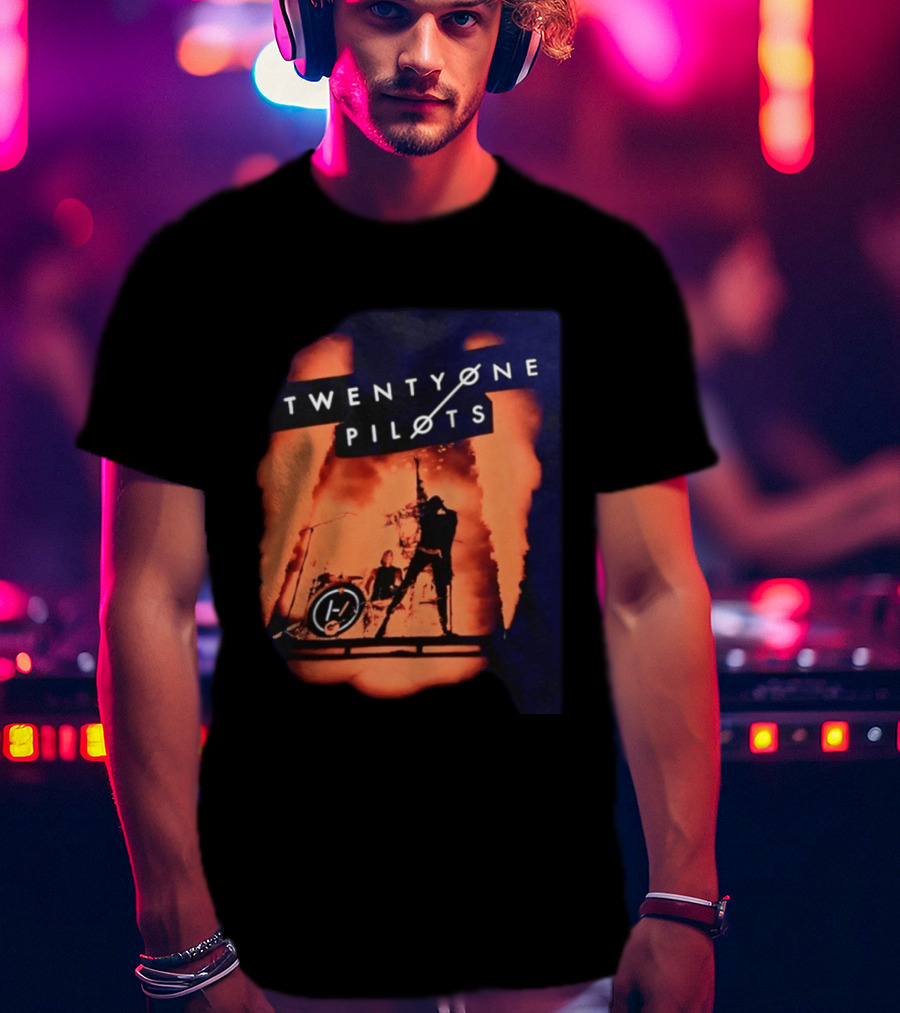Twenty One Pilots Concert Orange Stage Lights Silhouette Tyler Joseph T-Shirt
