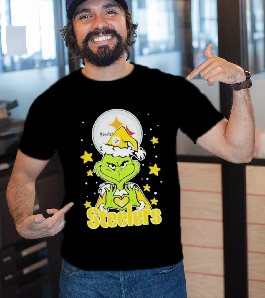 Pittsburgh Steelers Grinch Christmas Love Hands 2026 Football T-Shirt