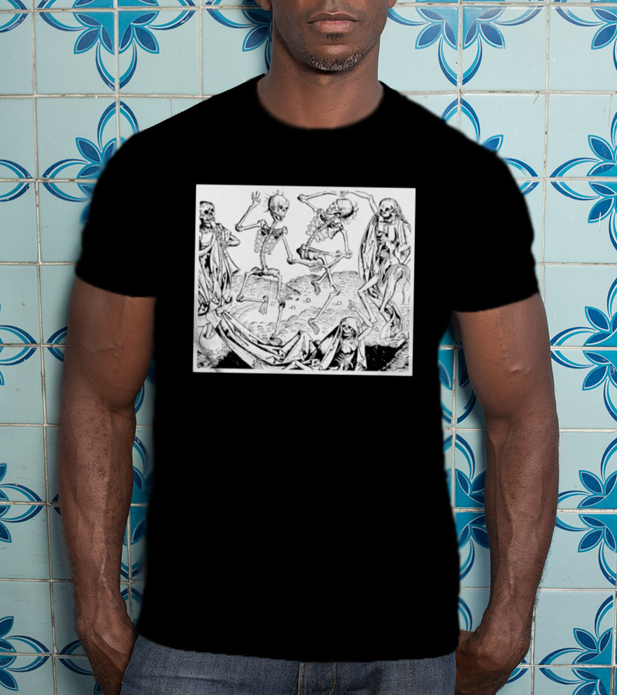 Danse Macabre Skeleton Dance Halloween Medieval T-Shirt