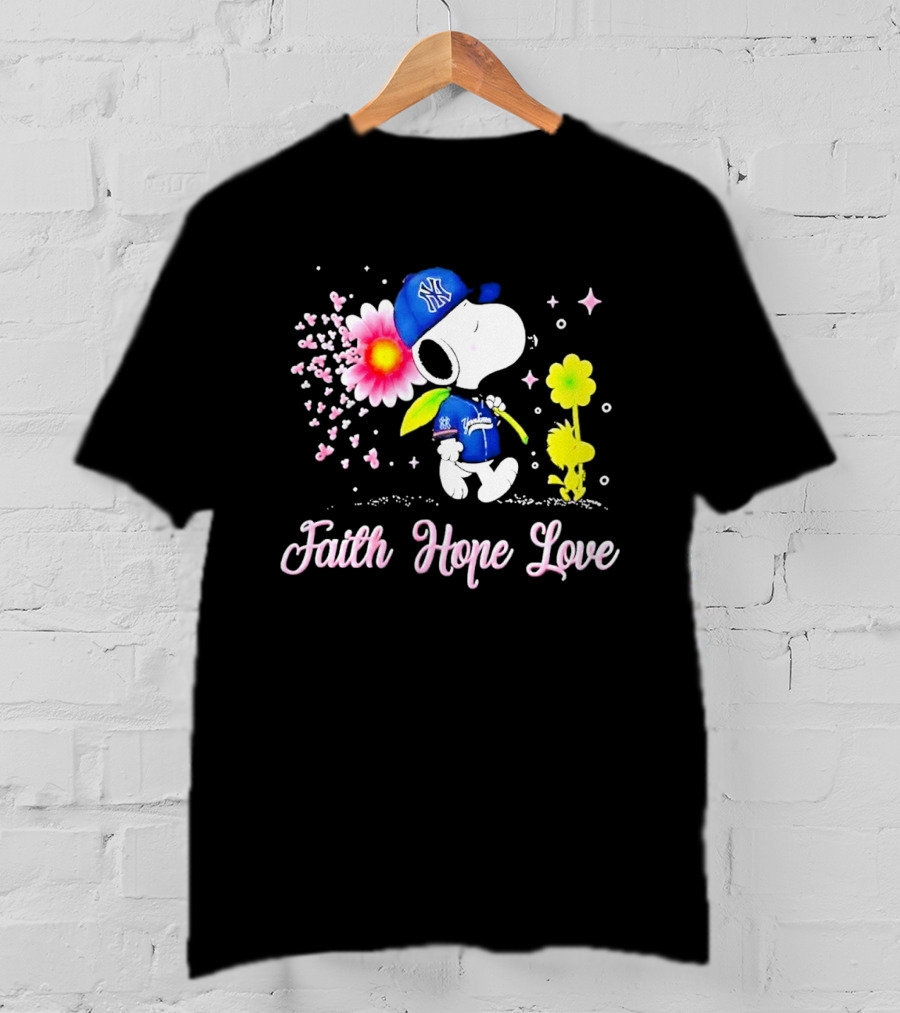 Snoopy New York Yankees Breast Cancer Awareness Faith Hope Love Blossoms Woodstock T-Shirt