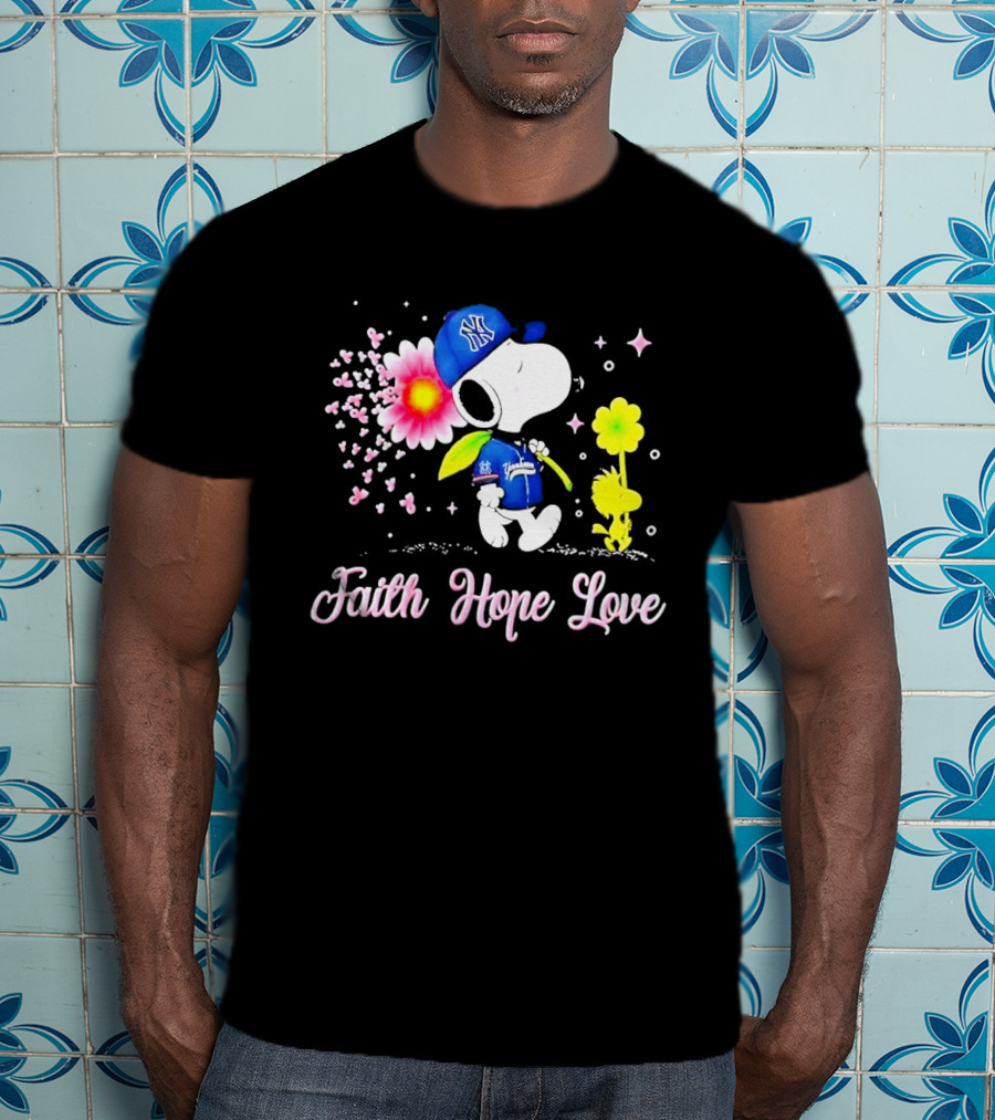 Snoopy New York Yankees Breast Cancer Awareness Faith Hope Love Blossoms Woodstock T-Shirt