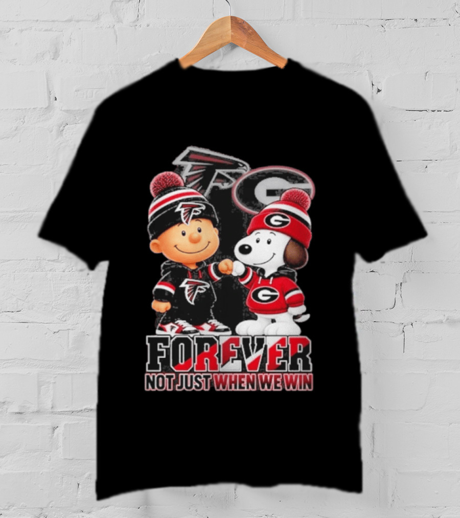Atlanta Falcons Charlie Brown Georgia Bulldogs Snoopy Fist Bump Forever Not Just When We Win T-Shirt