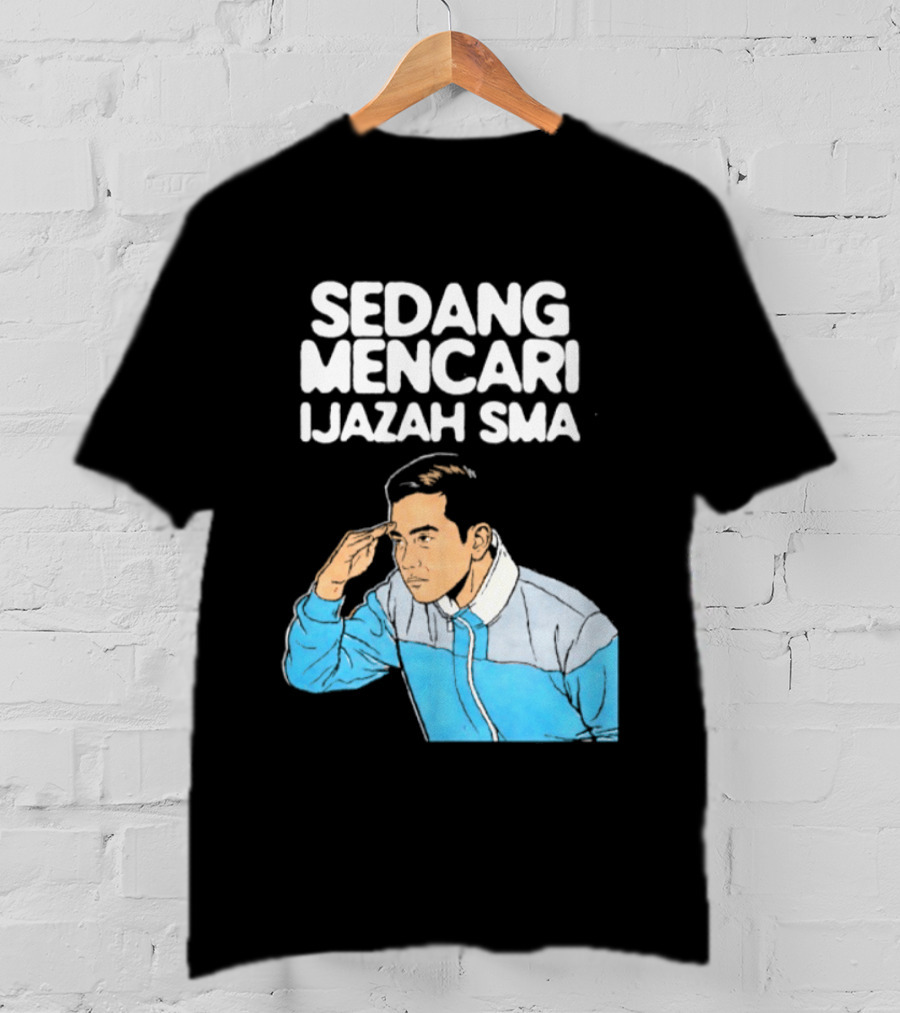 Sedang Mencari Ijazah SMA Man In Blue Jacket Visual T-Shirt