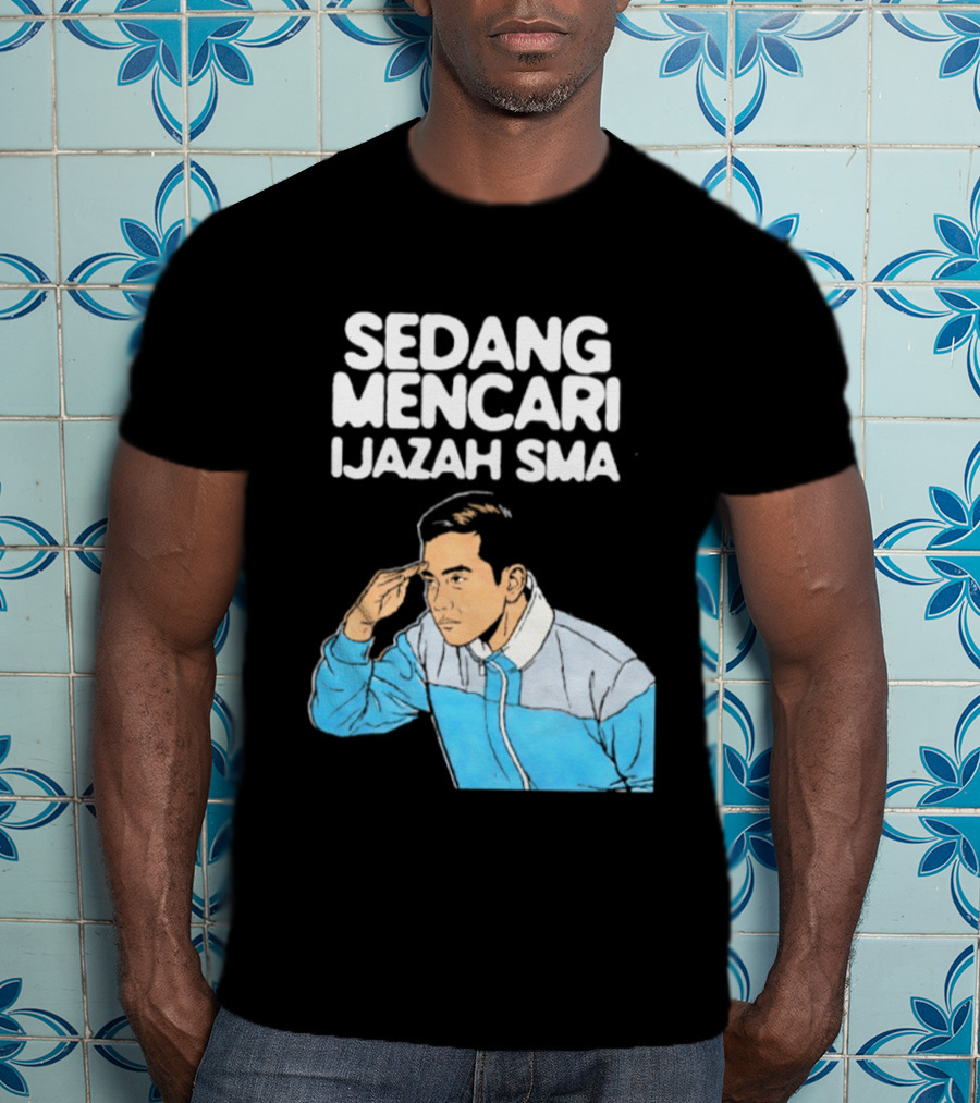 Sedang Mencari Ijazah SMA Man In Blue Jacket Visual T-Shirt