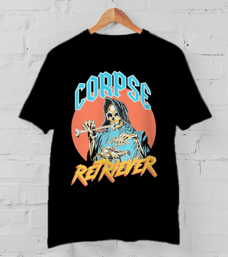 Corpse Retriever Skeleton With Hood And Bone T-Shirt