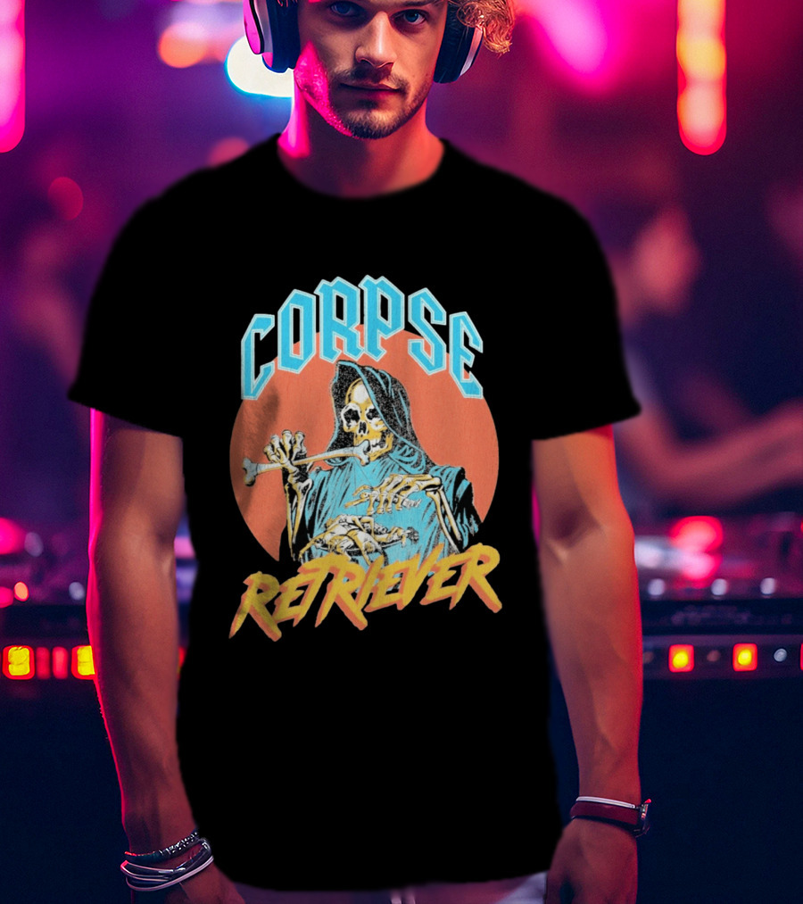 Corpse Retriever Skeleton With Hood And Bone T-Shirt