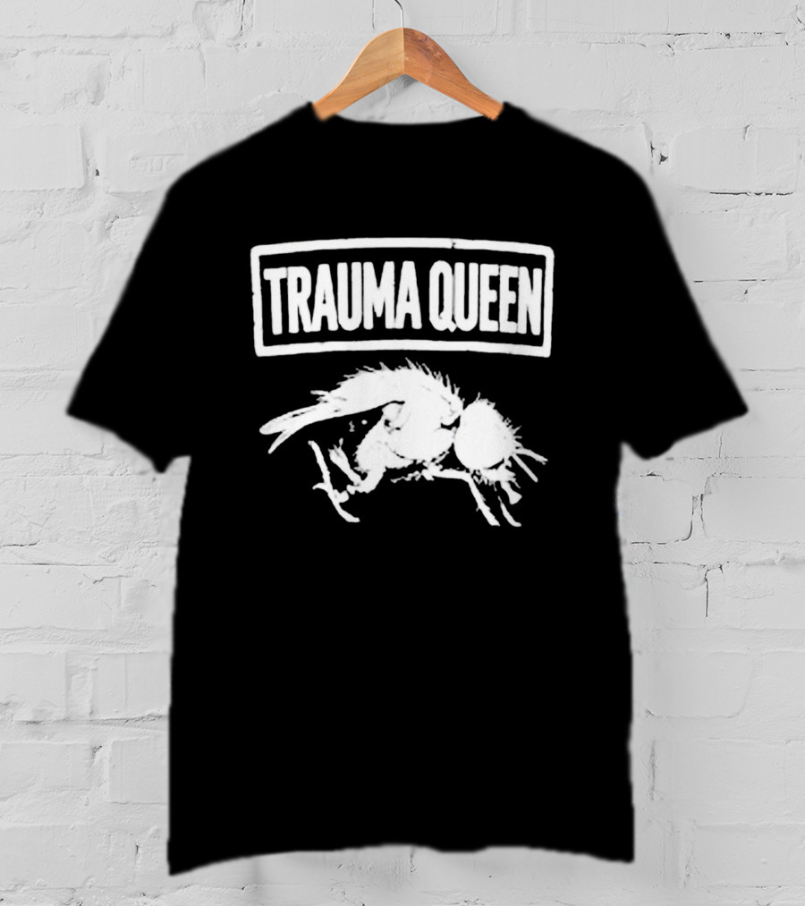TRAUMA QUEEN Insect Sketch T-Shirt