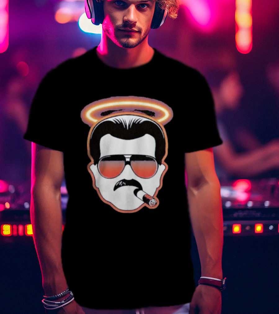 Mike Ditka Chicago Bears Cigar Halo Sunglasses T-Shirt
