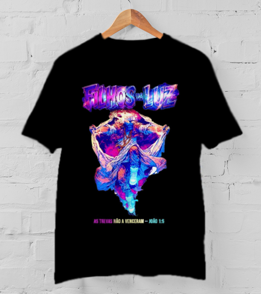 Filhos Da Luz As Trevas Não A Venceram João 1 5 Vibrant Angelic Warrior T-Shirt