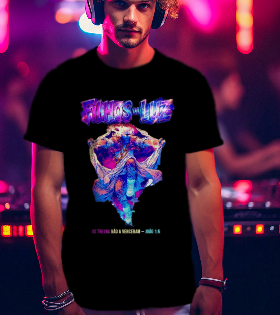 Filhos Da Luz As Trevas Não A Venceram João 1 5 Vibrant Angelic Warrior T-Shirt