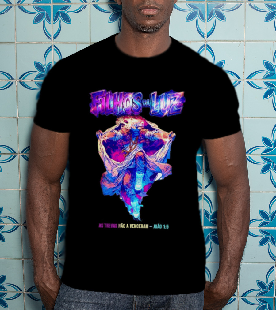 Filhos Da Luz As Trevas Não A Venceram João 1 5 Vibrant Angelic Warrior T-Shirt