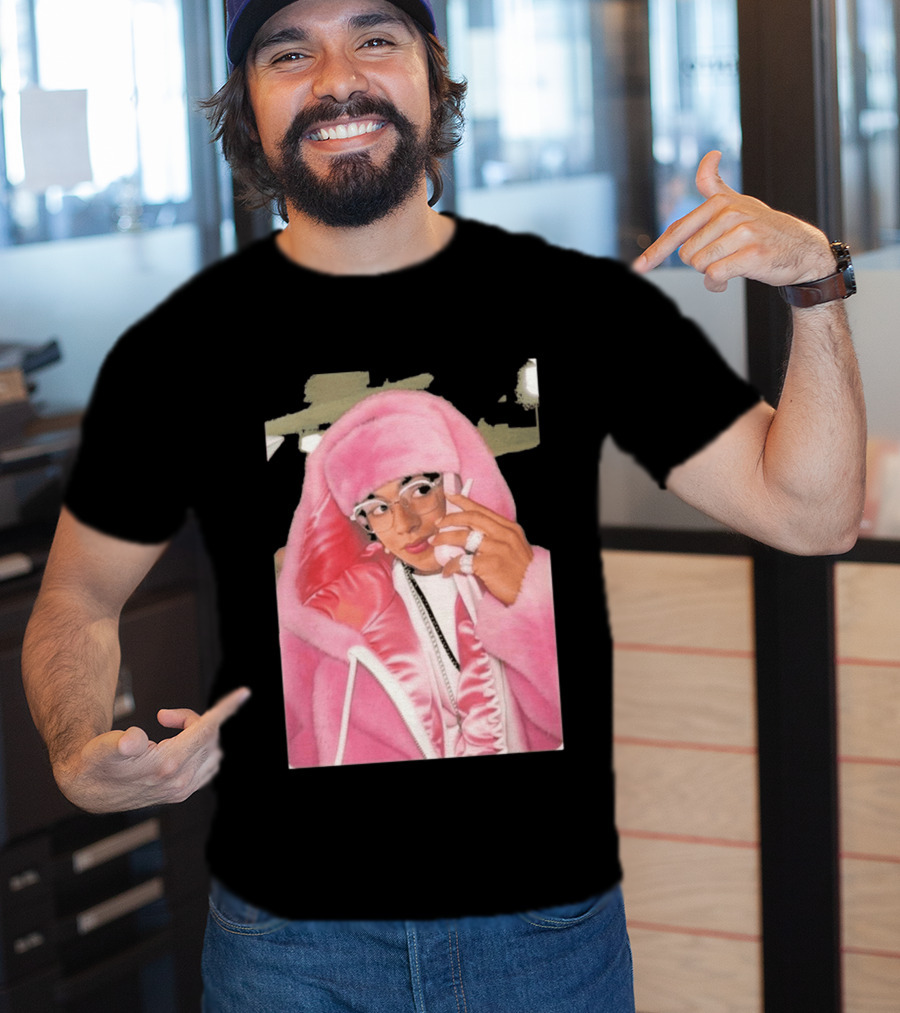 Hasan Piker Pink Fur Coat Style Darializa T-Shirt