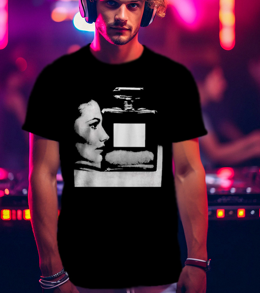 Jungkook GOD SELECTION XXX Perfume Bottle T-Shirt