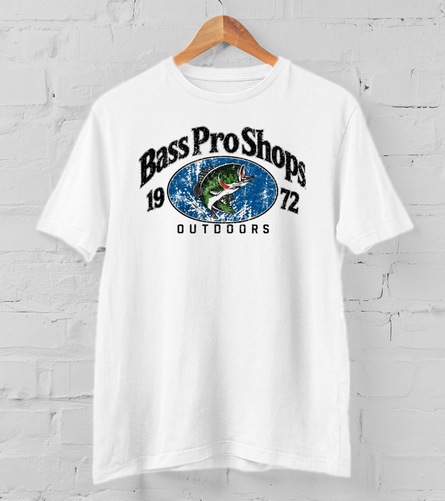 Bass Pro Shops 1972 Outdoors Classic Logo With Large Mouth Bass T-Shirt