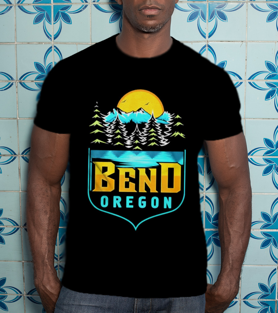 Bend Oregon Sunrise Mountains And Pines T-Shirt
