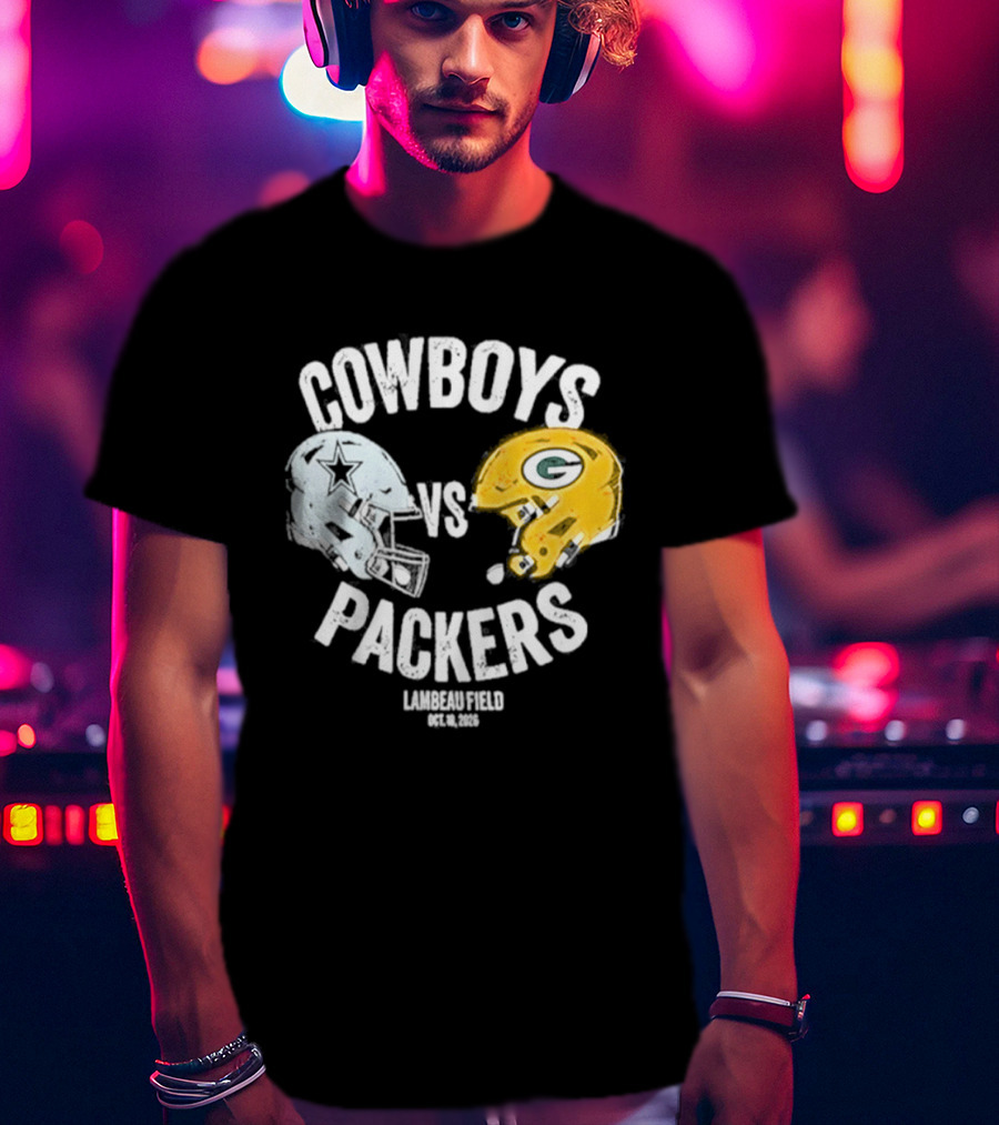 Cowboys Vs Packers Lambeau Field October 18 2026 Helmet Matchup T-Shirt