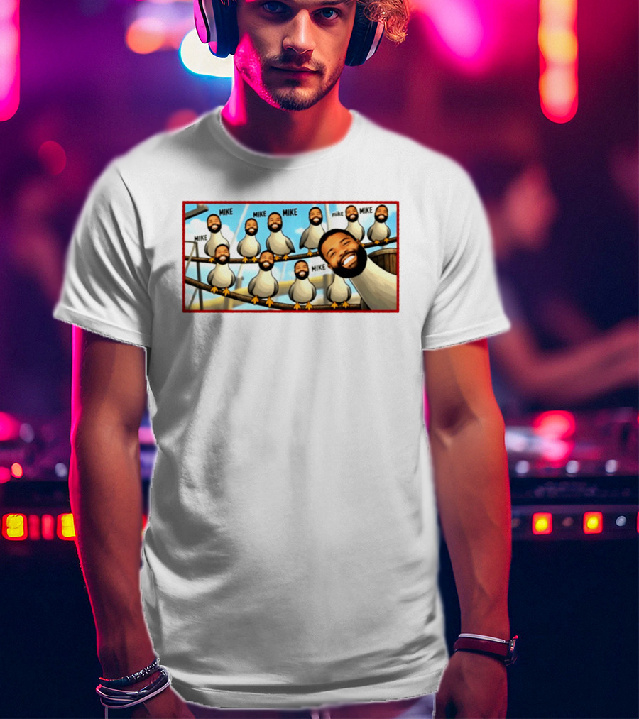 Trent Williams Mike Evans Meme Featuring Seagulls Repeating Mike San Francisco 49ers T-Shirt