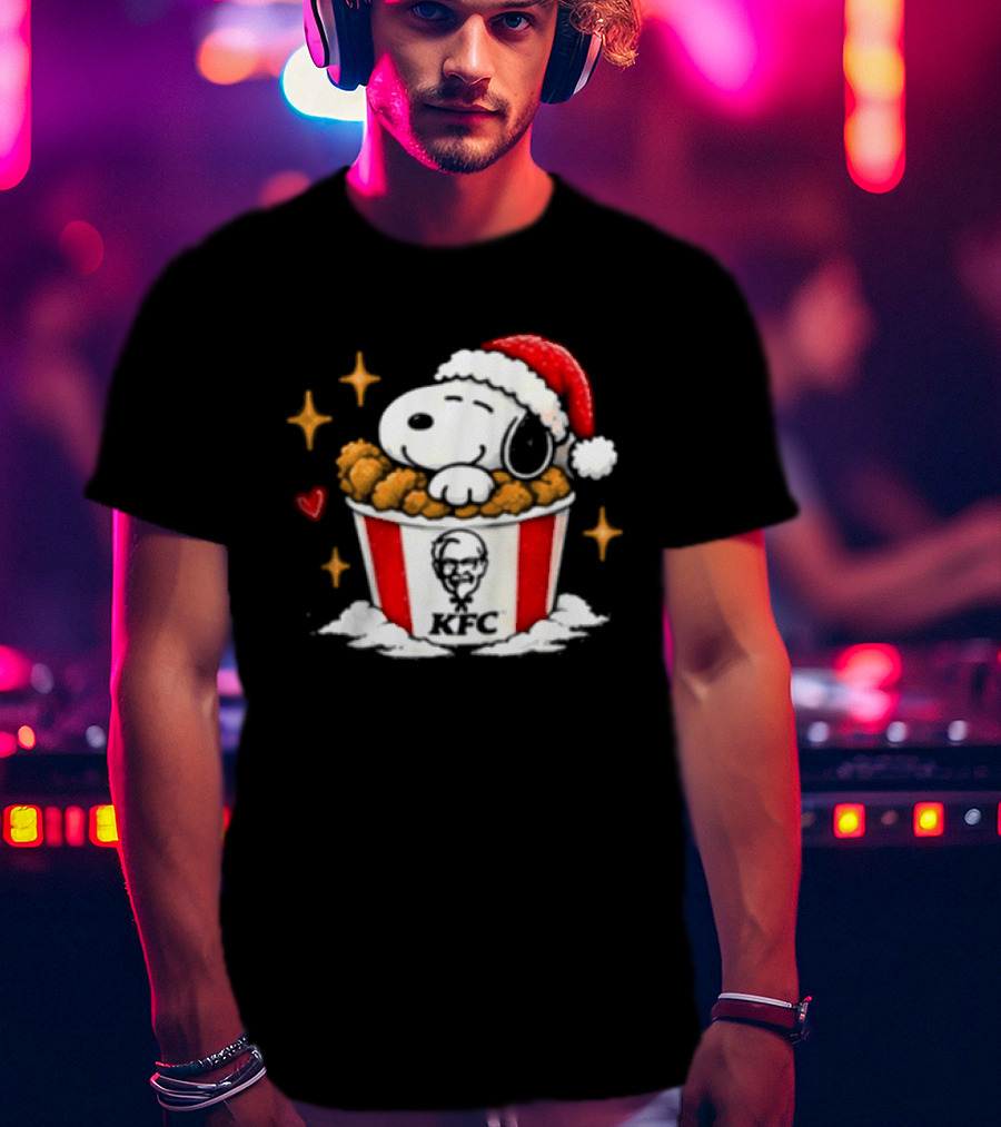 KFC Snoopy Christmas Chicken Bucket Holiday Special For Chicken Lovers T-Shirt