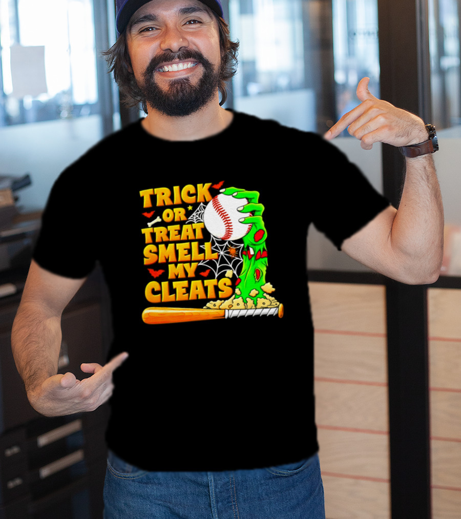 Trick Or Treat Smell My Cleats Zombie Hand Baseball Bat Halloween T-Shirt