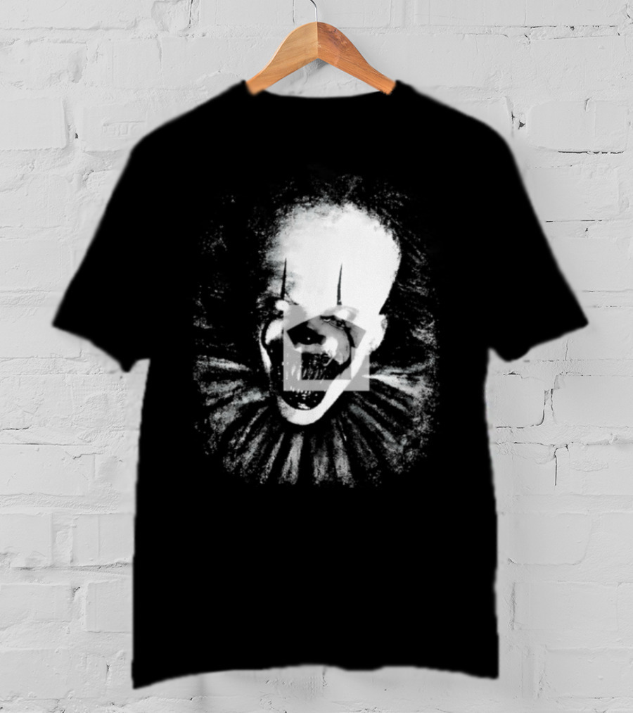 Pennywise The Dancing Clown Horror Movie Halloween Scary Face With Ruffled Collar T-Shirt