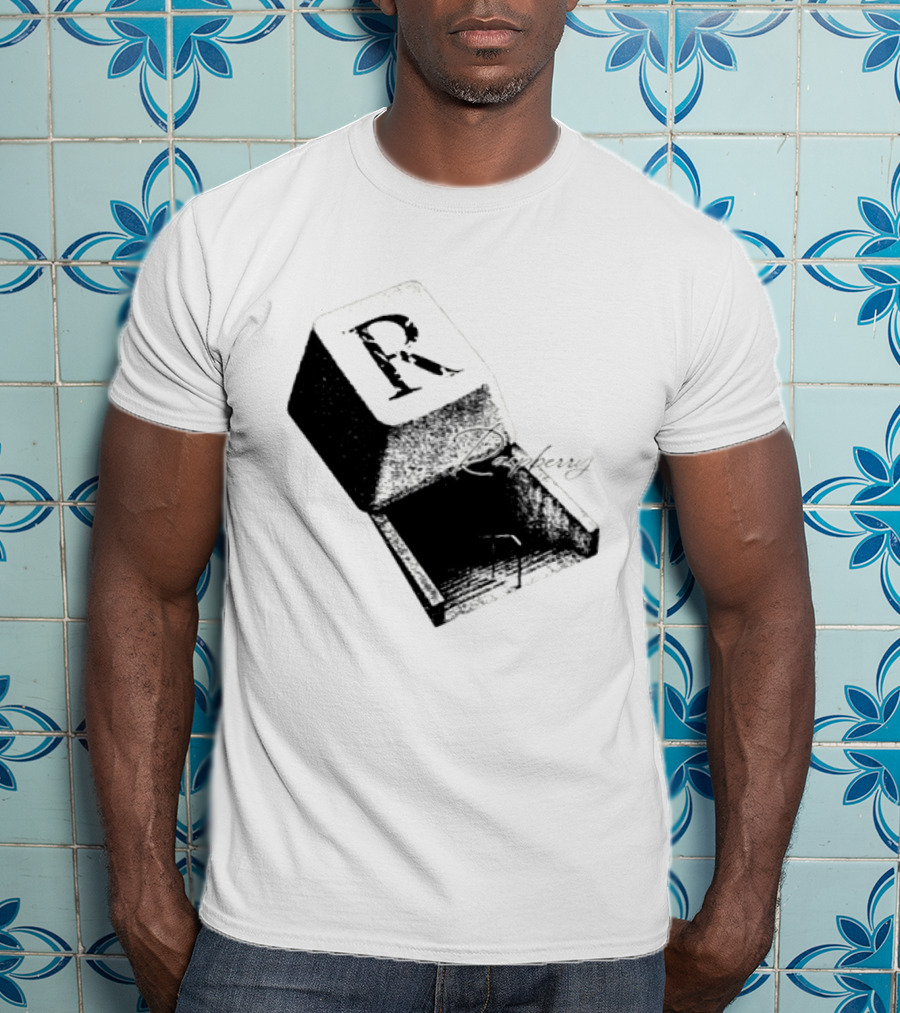 R Raspberry Minimalist Keyboard Key Block T-Shirt