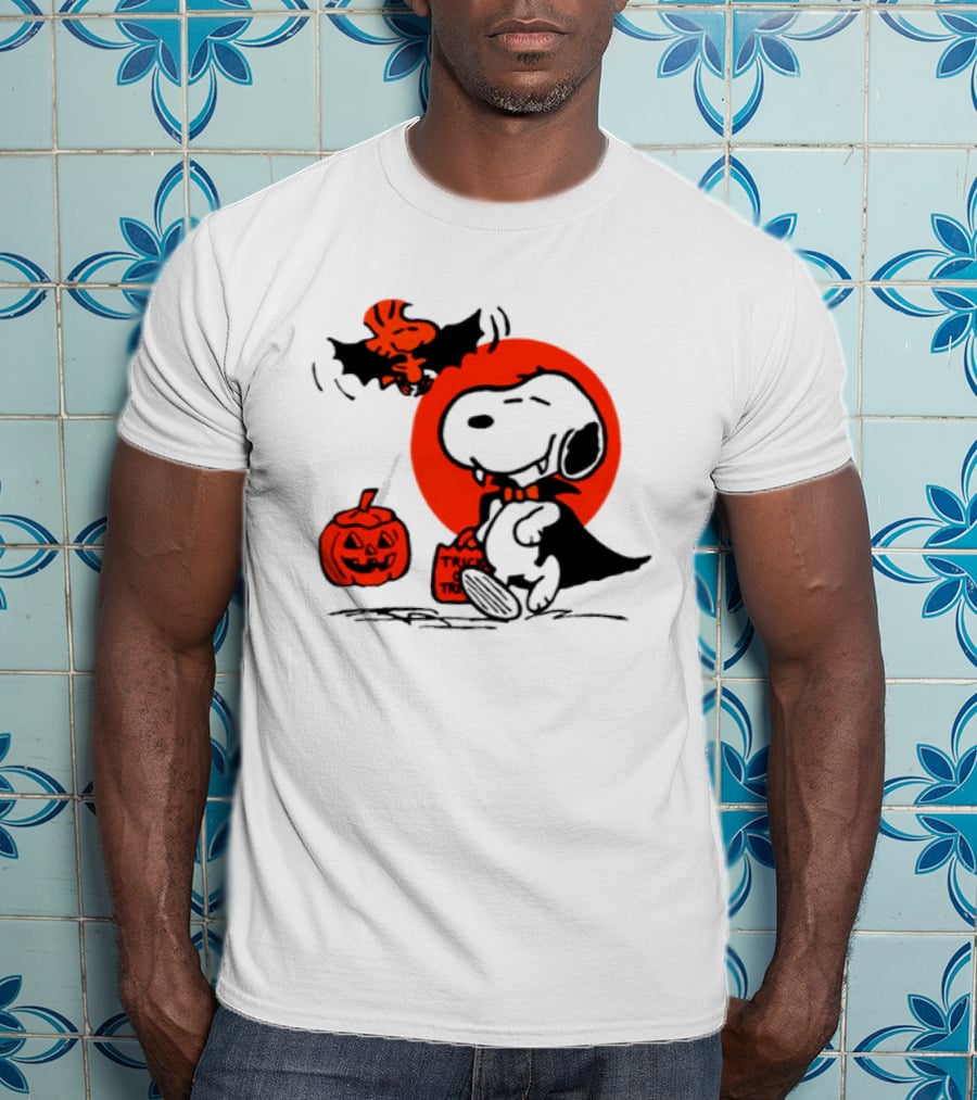Snoopy Vampire Trick Or Treat 2026 Halloween Pumpkin Woodstock Bat T-Shirt