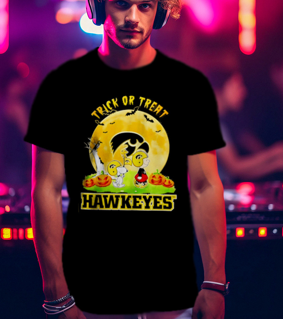 Halloween Trick Or Treat Hawkeyes Peanuts Abbey Road 2026 T-Shirt
