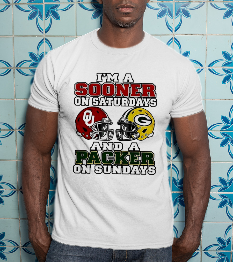 I'm A Sooner On Saturdays And A Packer On Sundays OU Green Bay Helmets 2026 T-Shirt