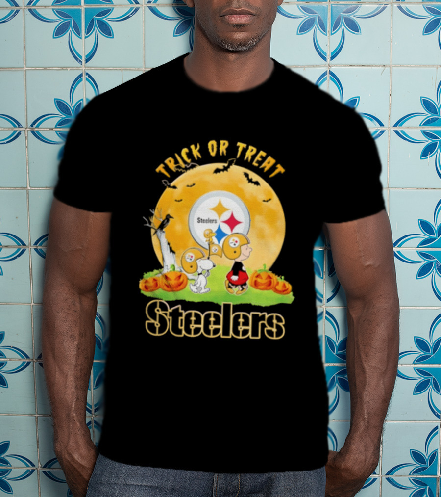 Pittsburgh Steelers Peanuts Trick Or Treat Halloween Abbey Road 2026 T-Shirt