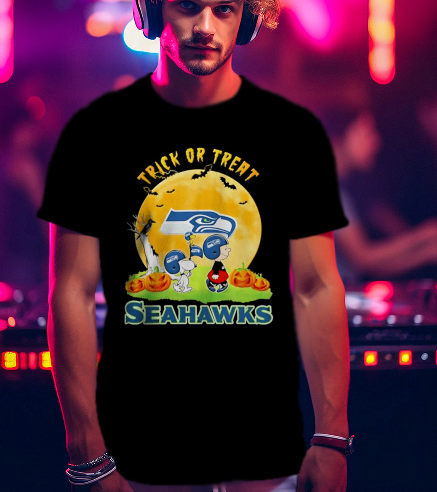 Seattle Seahawks Peanuts Trick Or Treat Halloween Abbey Road 2026 T-Shirt