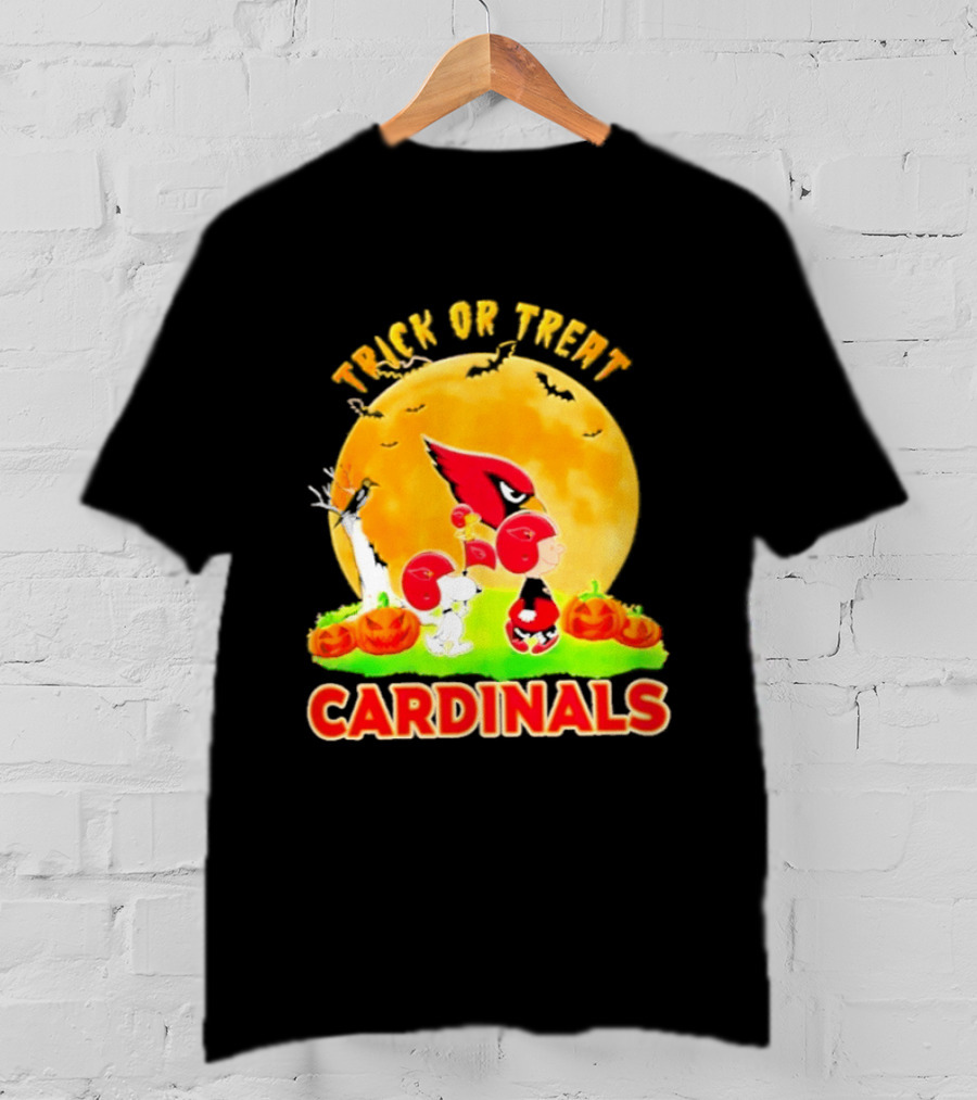 Arizona Cardinals Peanuts Trick Or Treat Halloween 2026 T-Shirt