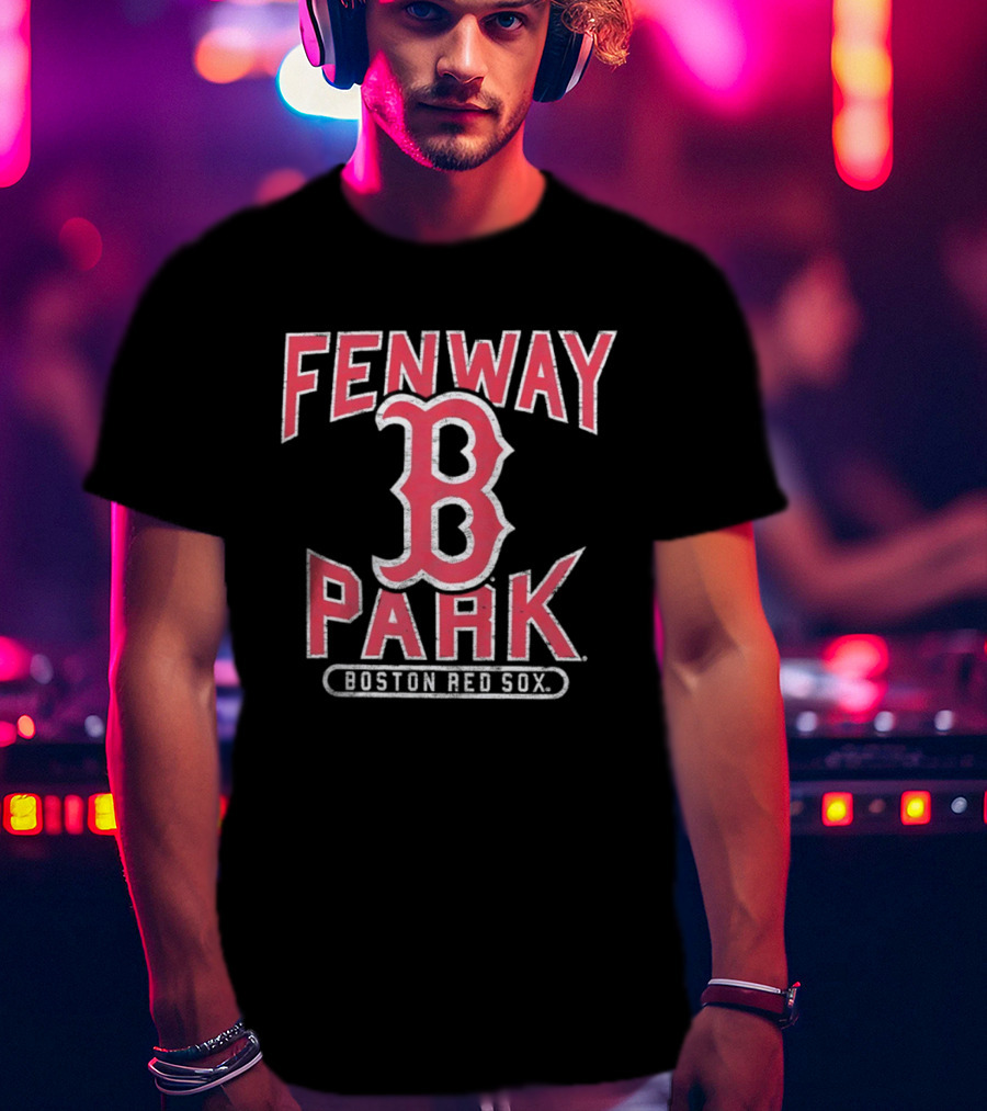 Boston Red Sox Fenway Park Iconic B T-Shirt