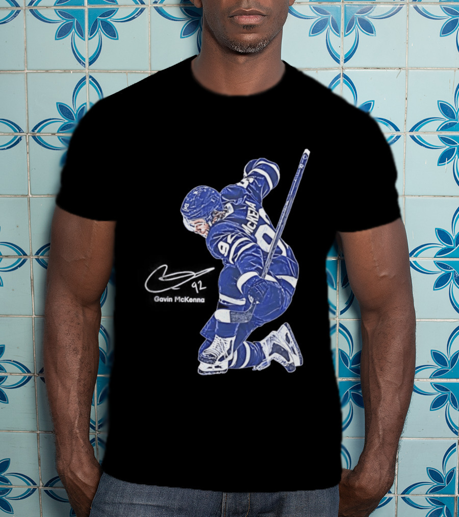 Gavin McKenna 98 Toronto Maple Leafs Pose Signature T-Shirt