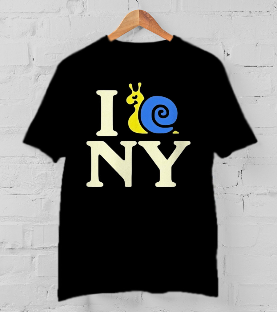 I Snail NY Playful Twist On Iconic NYC T-Shirt