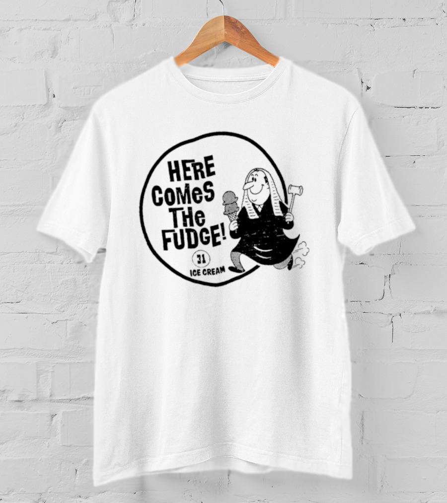 Baskin Robbins Here Comes The Fudge 31 Ice Cream T-Shirt