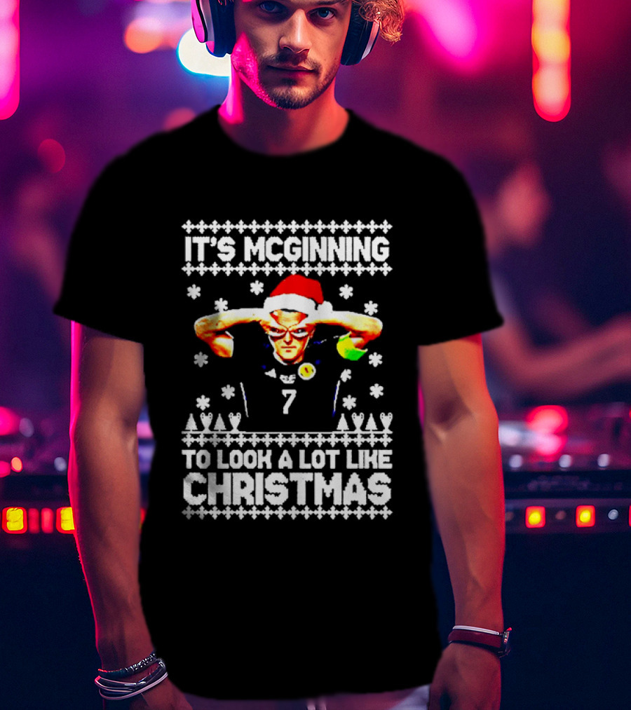 Its Mcginning To Look A Lot Like Christmas John Mcginn Scotland 2026 T-Shirt