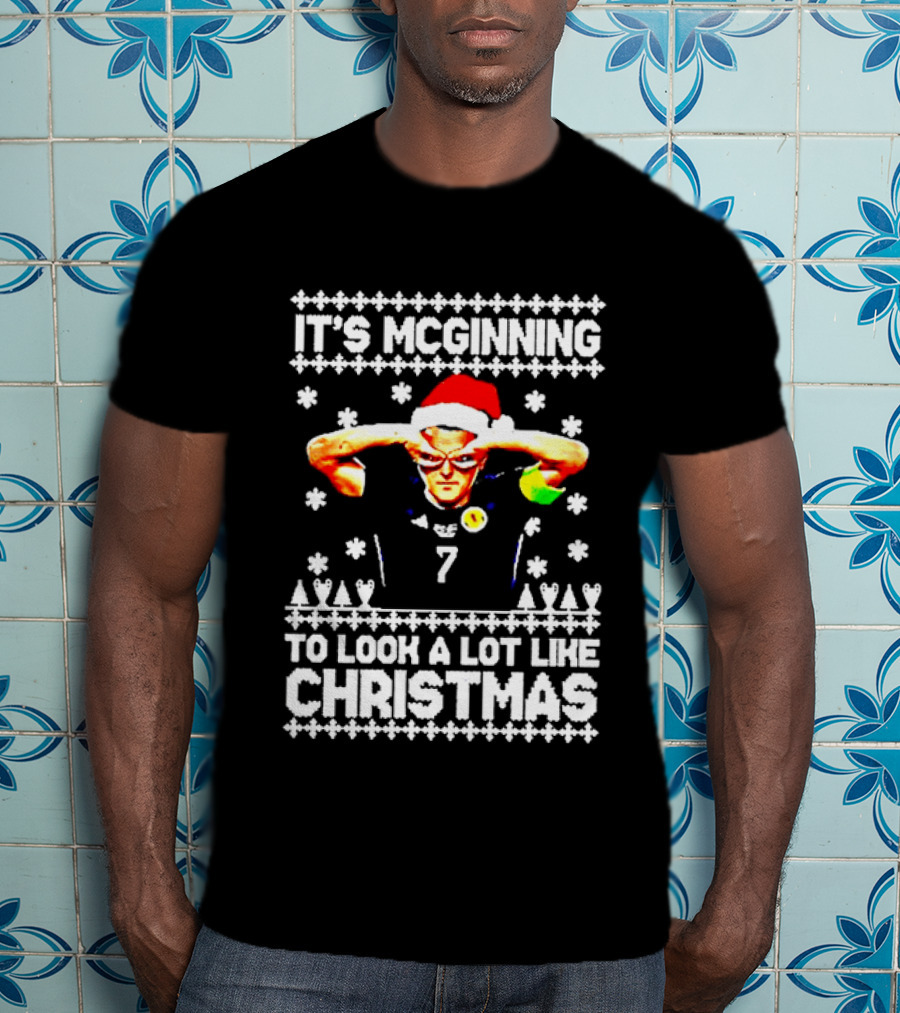Its Mcginning To Look A Lot Like Christmas John Mcginn Scotland 2026 T-Shirt