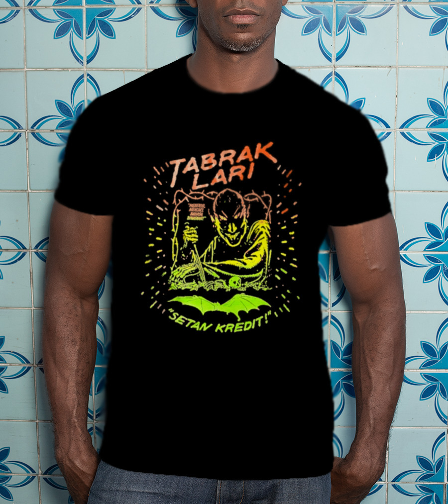 Tabrak Lari Setan Kredit T-Shirt